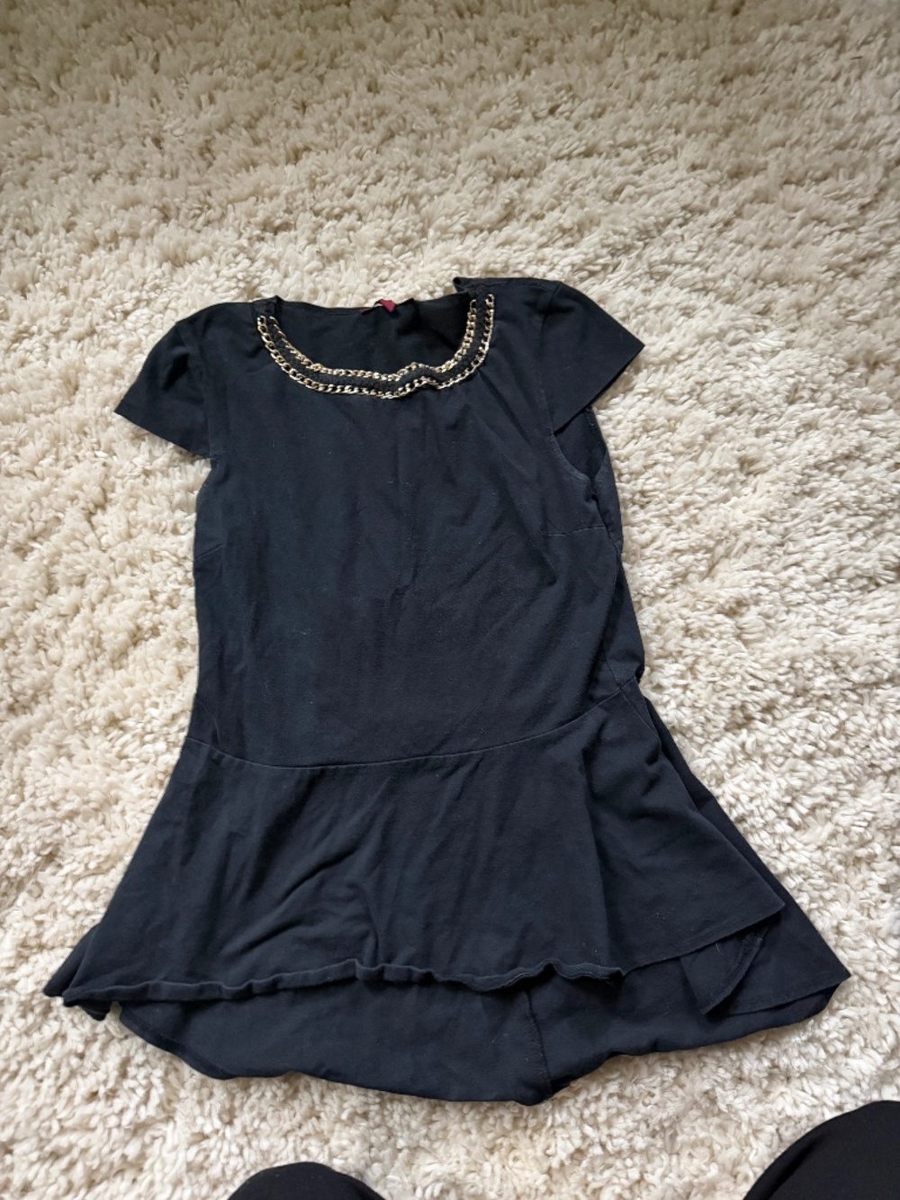 Stylish Evening cute Black Short Sleeve Peplum Top with Gold Chain Detail peplum